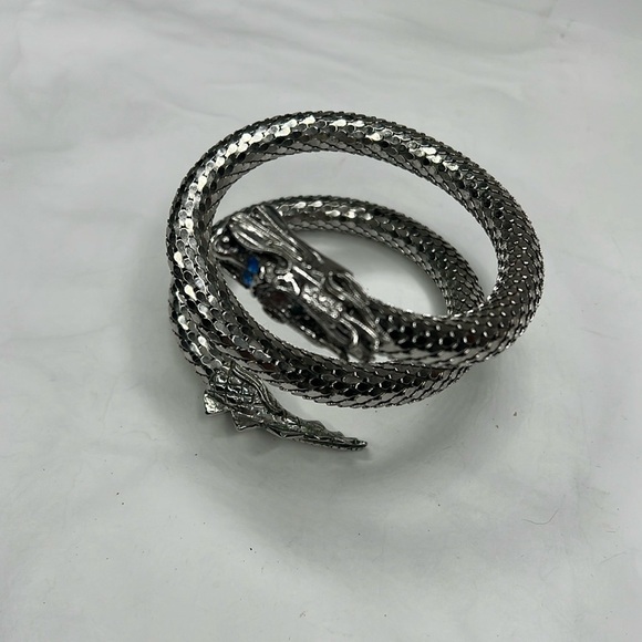 Silver Tone Mesh Coil Mesh Snake with Blue Crystal Eyes and Tail Bracelet - Picture 4 of 9